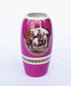 25,5 cm, projekt dekoracji Hanna Modrzewska- Nowosielsa, znak naszkliwny zielony Zakładów Porcelany i Porcelitu w Chodzieży: Chodzież / Made in Poland / 2 z lat 1664-1980, sygnatura naszkliwna czarną