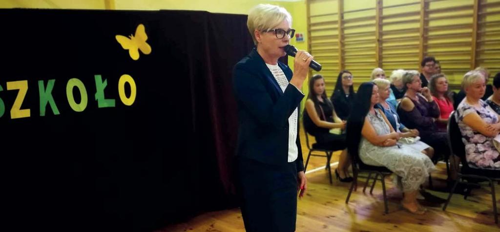 6 Z ŻYCIA SZKOŁY Głos Raciąża nr 9/2019 WITAJ SZKOŁO!