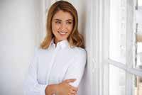Brook Taverner Brook Taverner Women s Selene Long Sleeve Blouse 2 kolory: white, blue Brook Taverner Brook Taverner Vesta Short Sleeve