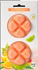 22 mm height and 40 mm diameter) centrally in the bottom base of the wax burner. 4 Zapal podgrzewacz. Light a tealight. 6 7 max. 22 mm Ø max.