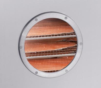 570 mm, a także dla GN 2/1 i GN 1/1pojemniki wędzarnicze lub siatki (ruszty) Okno inspekcyjne Oświetlenie wewnętrzne Wbudowany prysznic chłodzący