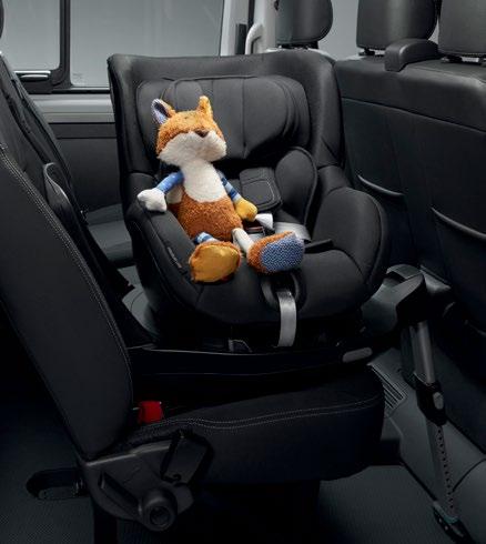 dziecięcym z mocowaniem Isofix*. Regulowane nachylenie oparcia sprawi, że twoja pociecha szybciej zaśnie!