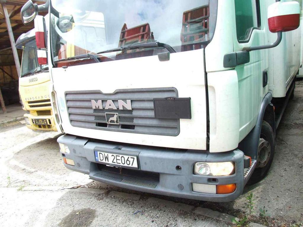 180 BB Rodzaj pojazdu: Samochód ciężarowy Model pojazdu: Nr