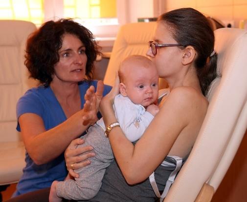 Na bezpłatną wizytę u fizjoterapeuty w Centrum Ginekologii, Położnictwa i Neonatologii w Opolu może umówić się każdy rodzic dziecka do lat dwóch z Opola oraz powiatów opolskiego, nyskiego i