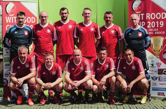 na- W sezonie 2019-2020 nasi piłkarze zagrają w następujących kategoriach wiekowych: U8, U9, U11, U13 oraz drużyna Weteranów.