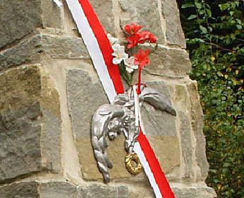 pilot Kazimierz Widacki, kpt. nawigator Franciszek Omylak, ppor. bombardier Konstanty Dunin - Horkawicz, ppor.
