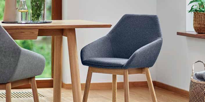 siedzenia a wide seat to guarantee