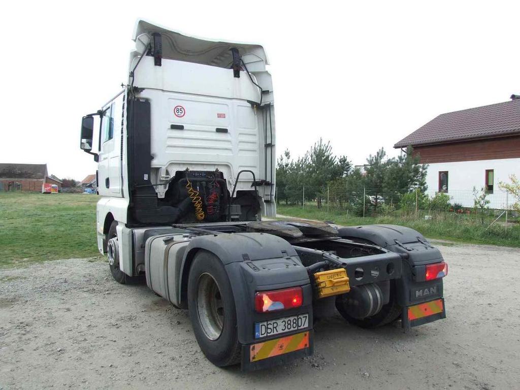 BLS(XLX) Rodzaj pojazdu: Ciągnik samochodowy Model pojazdu: Nr
