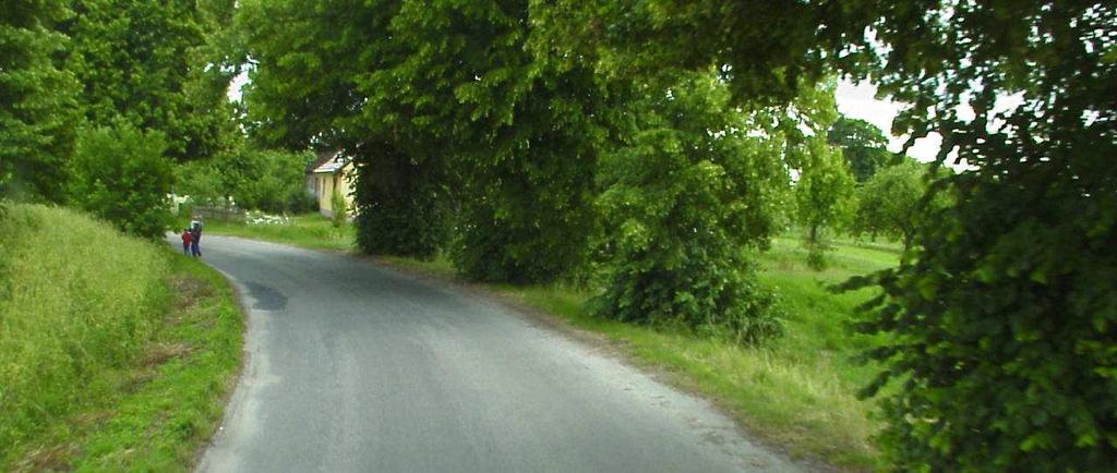 Odtworzenie odwodnienia, str. lewa - od łuku poziomego pikietaż 4 510; Zakończenie pikietaż 4 655, do wjazdu do kościoła do przebudowanego w 2010 r.