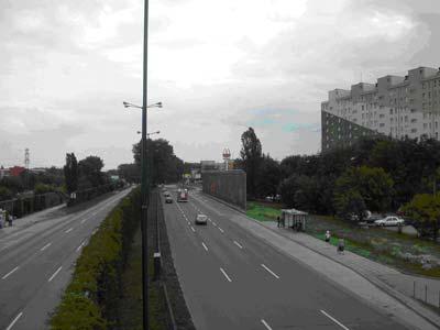 poprawy stanu akustycznego może prowadzić do pogorszenia stanu bezpieczeństwa ruchu drogowego. Poza powyżej opisywanymi problemami występują również inne związane np. z efektywnością ekranowania (np.