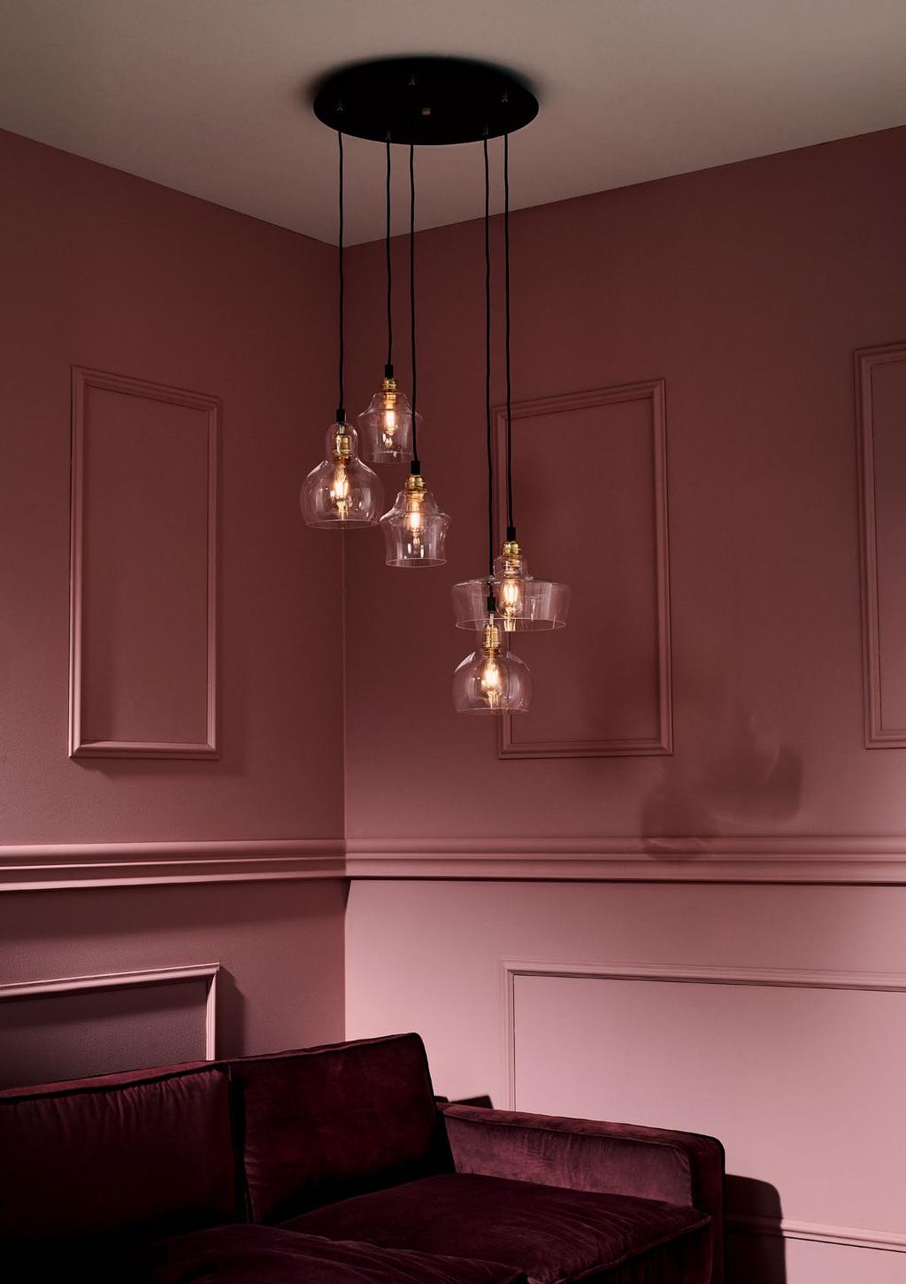 ø30 cm 3 cm 70 cm 90 cm 110 cm 19 cm ø12 cm 19 cm ø23 cm 21 cm ø18 cm LONGIS LAMPA WISZĄCA 3 MOC: MAX 3 x 60W LONGIS LAMPA WISZĄCA 5 MOC: MAX 5 x 60W