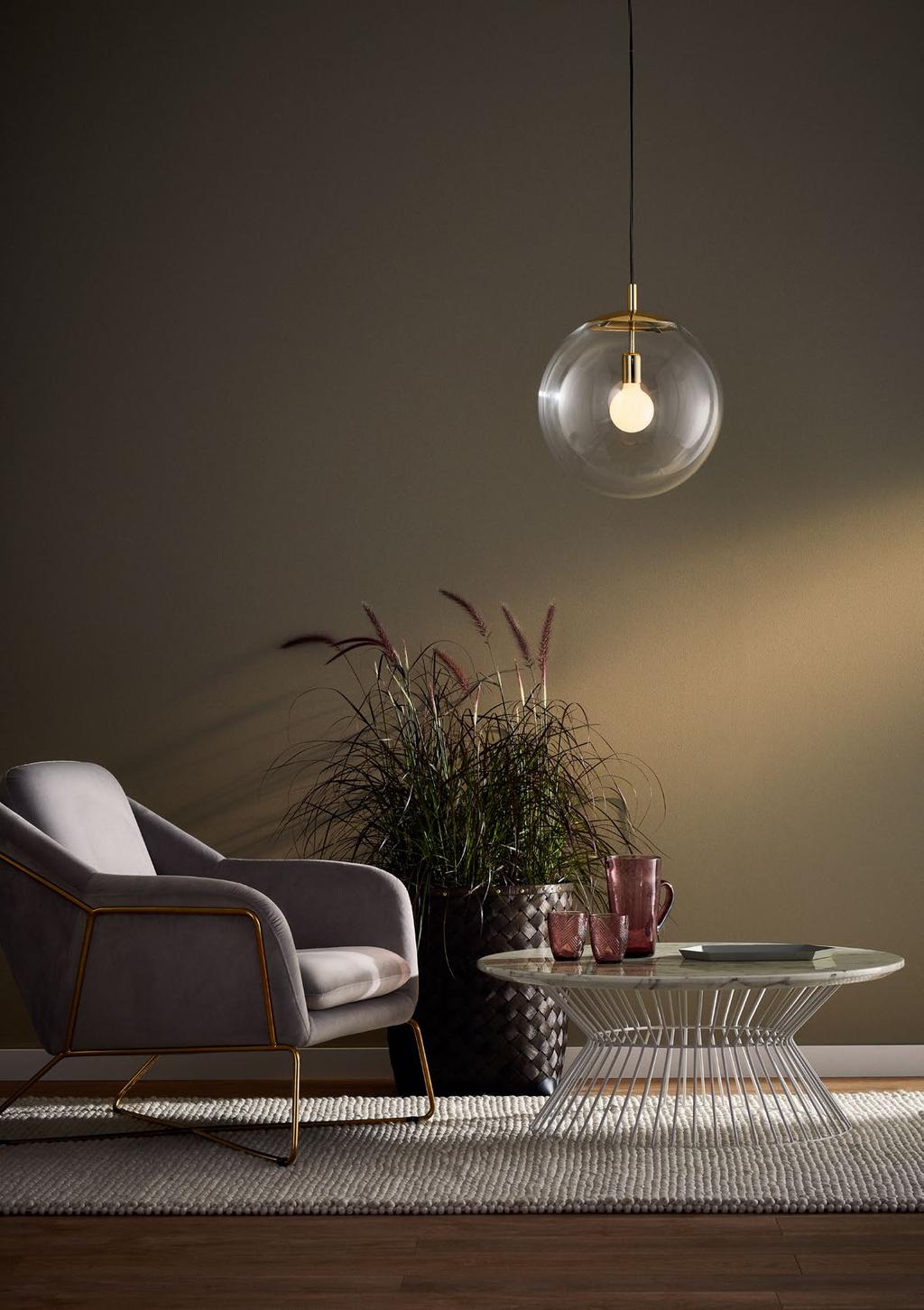 ALUR ALUR S MOC: MAX 25W LED MATERIAŁ: SZKŁO/METAL ALUR M MOC: MAX 25W LED MATERIAŁ: SZKŁO/METAL ALUR L MOC: MAX 3 X 25W LED MATERIAŁ: SZKŁO/METAL CHROM / BIAŁY OPAL 10721103 CHROM / BIAŁY OPAL