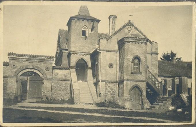 centralną część sołectwa Knyszyn Zamek. Powierzchnia: 95 990 m2. Ludność: 302 osoby. Opis: obszar stanowi ścisłe centrum sołectwa Knyszyn Zamek.
