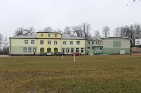 Anny, Dzwonnica, Brama cmentarna oraz Lamus w którym obecnie mieści się Regionalna Izb Pamięci.