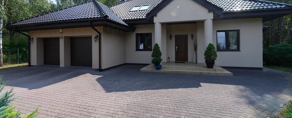 Bukowiec Dom (Wolnostojący) na sprzedaż za 1 480 000 PLN pow. 324 m2 7 pokoi 2 piętra 2007 r.