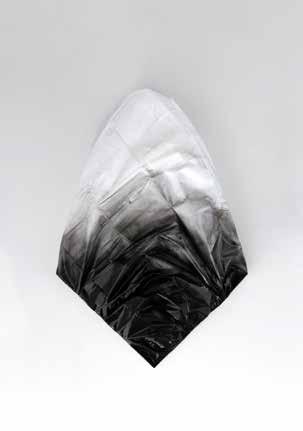 84 DOMINIK TARABAŃSKI (ur. 1982) Z cyklu 'Svrface', ed. 8/10, 2012 r.