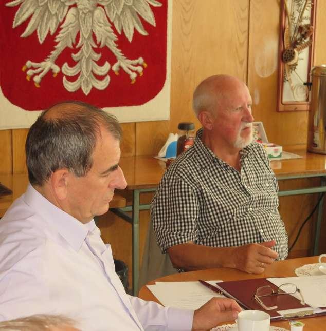 nieco gorsze w Warszawie i Wrocławiu. Dla oddziału toruńskiego brak jest danych.