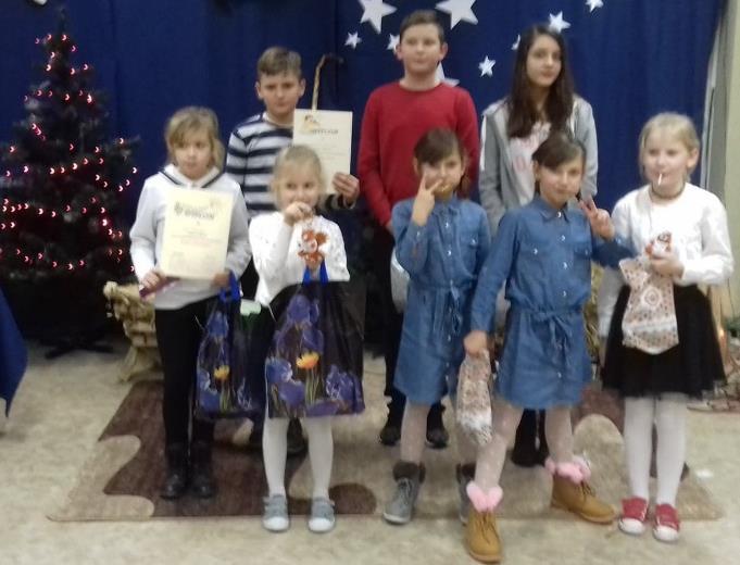 STYCZEŃ 2019 KONKURS KOLĘD I PASTORAŁEK 08.01.2019 r. uczniowie naszej szkoły wzięli udział w XXVII Międzyszkolnym Konkursie Kolęd i Pastorałek, który odbył się w Szkole Podstawowej w Karwinie.