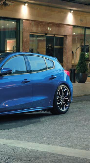 Rozszerzona gwarancja Ford Protect Nowego Forda Focus w wersjach promocyjnych obejmuje wraz z gwarancją podstawową okres 5 lat lub 100 000 km **.