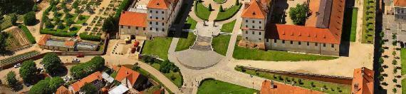 architekta Johanna Bernharda Fischera von Erlach oraz klasycystyczny i