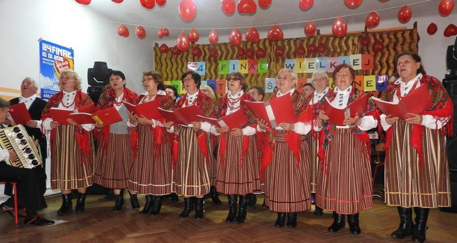 SADOWIANKI w Kołodziążu Tego samego dnia SADOWIANKI śpiewały w Kołodziążu, gdzie po raz kolejny w naszej