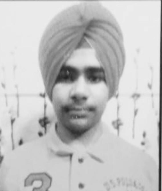 DMnvwd sri guru nwnk swihb dw 550 swlw prkws purb SqwbdI smùcy sµswr ivc guru nwnk nwm lyvw sµgqw v`lon bvi SrDw, cwau qy auqswh nwl mnwei jw rhi hy [ bwbw nwnk ny smùci mwnvqw ƒ iek inrwli qy v`kri