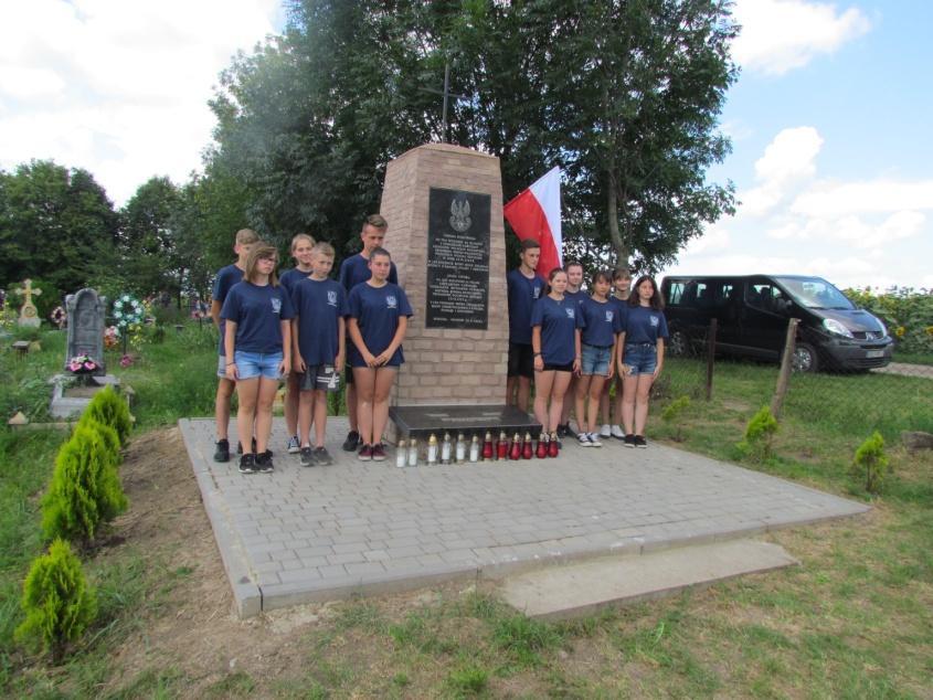 Pomnik bitwy pod Rokitną - tak uczciliśmy pamięć bohaterskich przodków.