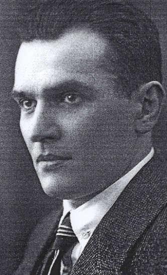 6. Sylwetki wybranych liderów SEP (8) 39 Inż. Karol TROMPETEUR (1890 1944) Inż. elektryk po studiach w Wyższej Szkole Technicznej w Mittweide (Niemcy 1910r.). Pracę zawodową rozpoczął w firmie Siemens w Wiedniu (1910 1911), następnie w Zakładach w Berlinie, jako doradca techniczny i projektant.