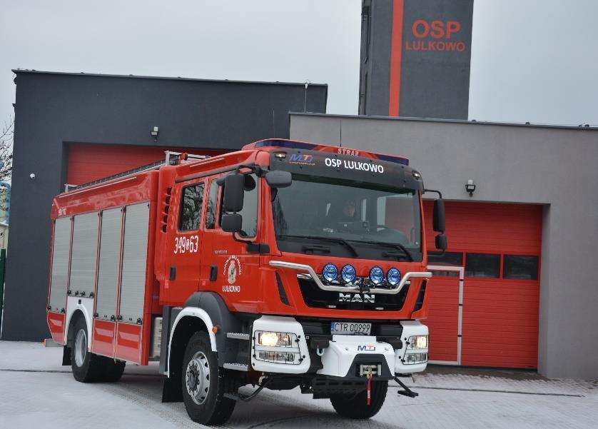 DOTACJE DLA JEDNOSTEK OSP ORAZ ZAKUPIONY SPRZĘT Zakup dla OSP Lulkowo ciężkiego pojazdu ratowniczo- gaśniczego MAN TGM 18.340 4x4bb wraz z wyposażeniem.