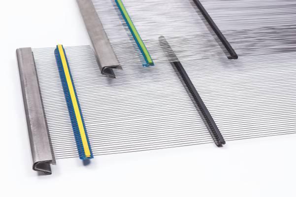 Zakres szczelin, -,0 mm Średnica drutu -,0 mm Materiał Stal sprężynowa, stal nierdzewna Zastosowanie Przesiewanie materiałów trudnoprzesiewalnych o