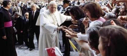 spotkania z duchownymi innych wyznań oraz odwiedziny świątyń różnych religii (chrześcijańskich oraz niechrześcijańskich), udział w przedsięwzięciach artystycznych: koncertach, występach zespołów,