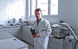 Od 2009 roku firma mieści się w nowym obiekcie spełniającym normy bezpieczeństwa zdrowotnego żywności (HACCP) w którym uruchomiliśmy nowoczesną linię do produkcji mieszanek przyprawowych.