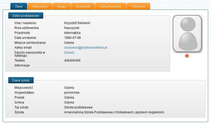 Konto nauczyciela Konto nauczyciela zawiera zakładki z danymi nauczyciela, jego aktywnością w portalu, grupami, do których należy, uczniami, z którymi jest powiązany.