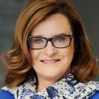 w postępowaniach mediacyjnych przed Urzędem Unii Europejskiej ds. Własności Intelektualnej (EUIPO) w Alicante. Zasiada również w składzie orzekającym sądu arbitrażowego dla pl &.eu.