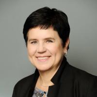 W latach 2016-2017 członek Zespołu Monitoringu Legislacji przy Centrum Analiz Klubu Jagiellońskiego w Krakowie.