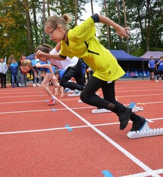rywalizacje w lekkoatletycznych konkurencjach nad