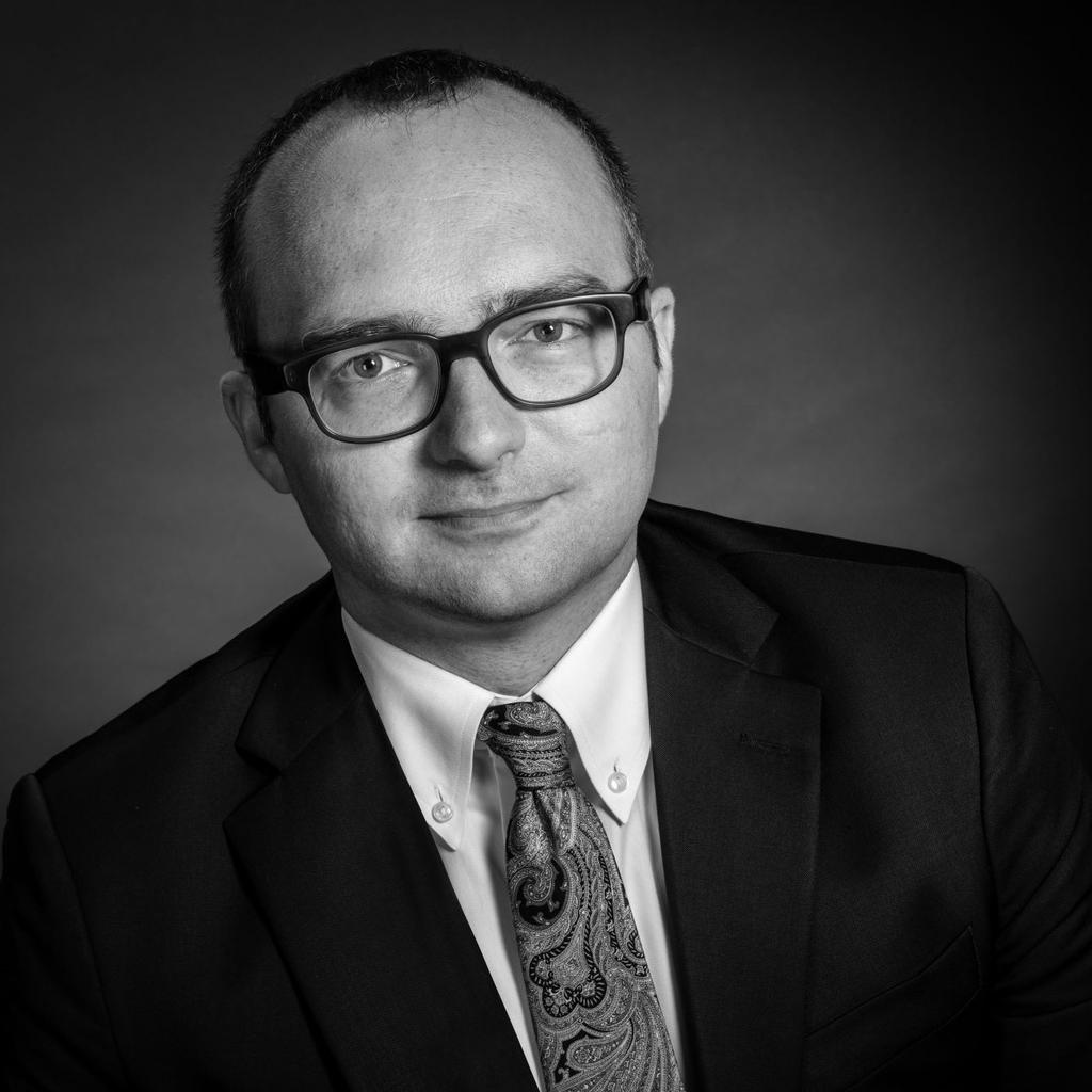Marcin Lewoszewski radca prawny, wspólnik Kancelaria prawna Kobylańska Lewoszewski Mednis sp. j. Posiada wieloletnie doświadczenie w zakresie ochrony danych osobowych i prawa nowych technologii.