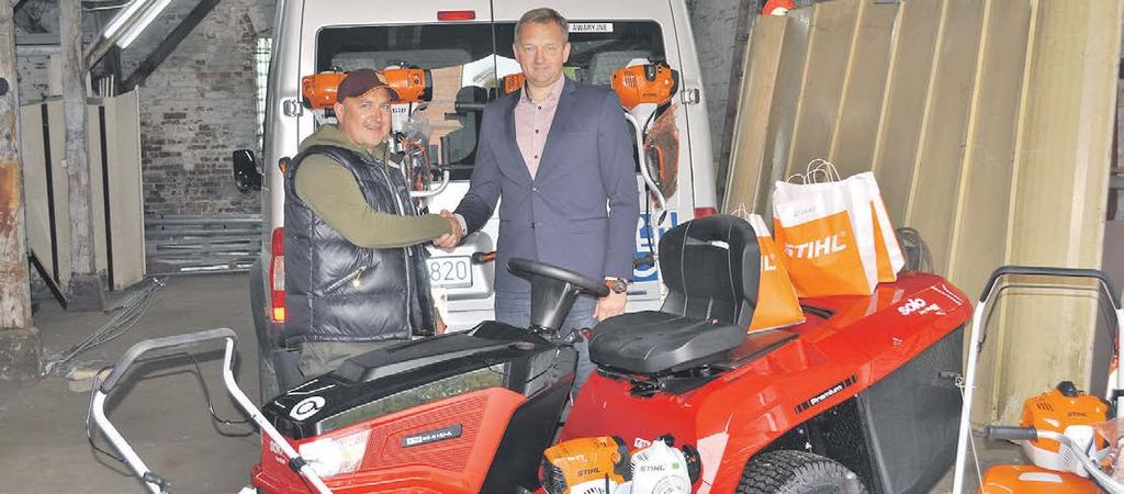 4 Wieści z gminy Białogard INFORMACJE e-dowód Od marca br. wydawane są nowe, elektroniczne dowody osobiste. E-dowód to dowód osobisty z warstwą elektroniczną.