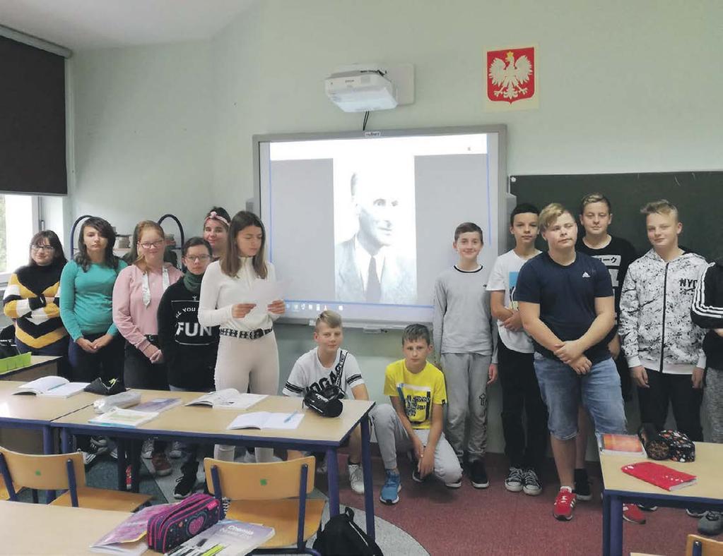 Celem projektu było przekroczenie progów szkół i klas przedstawicieli wojennego pokolenia urodzonych przed 8 maja 1945 r.