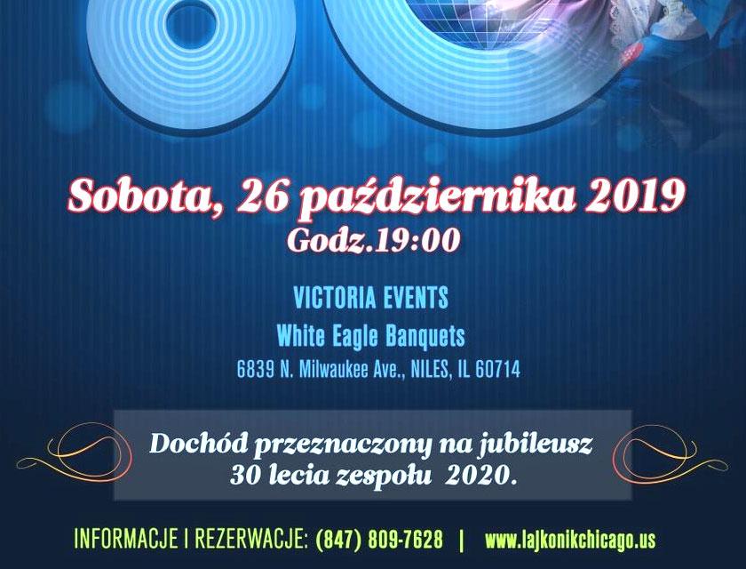 Piotra Rapciaka przedstawia zadziwiający łańcuch mistycznych wydarzeń, które pokazują, że Bóg (rekami Matki Bożej Królowej Polski) niet ylko otaczał naszą Ojczyznę szczególną opieką i chronił nas w