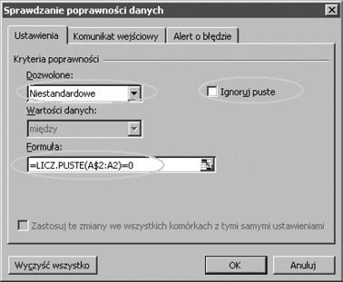 wewnątrz listy. Aby to zrobić: 1. Rozpoczynając od komórki A2, zaznacz zakres A2:D30. 2. Uaktywnij kartę Dane i w grupie poleceń Narzędzia danych wskaż Poprawność danych. 3.