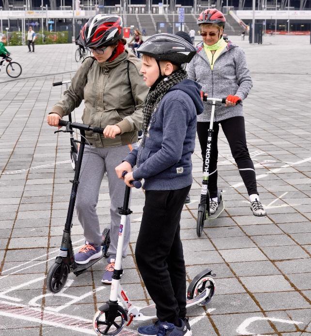 Personal Mobility Devices (PMD) Hulajnogi (zwykłe, elektryczne ) Deskorolki (longboardy,