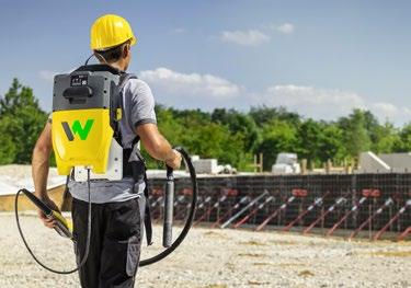 ACBe Światowa nowość ACBe Modułowy system zapewnia wysoką elastyczność i oszczędność kosztów Mocny, niewymagający konserwacji silnik