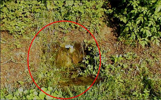 nadaniu jednolitego geometrycznego zarysu korpusowi ziemnemu drogi zgodnie z wymaganiami ruchu pojawiających się pojazdów samochodowych, wykonaniu konstrukcji jezdni i nawierzchni z materiałów