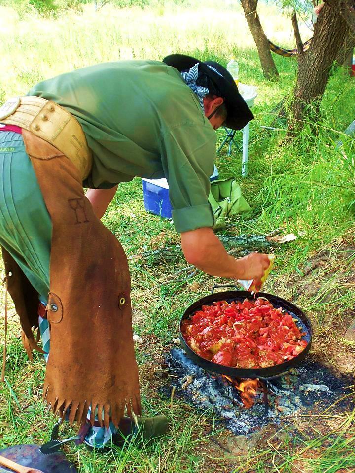 Dzień 4-8 Pampa na koniach Konna wyprawa z gauchos na argentyńską pampę.