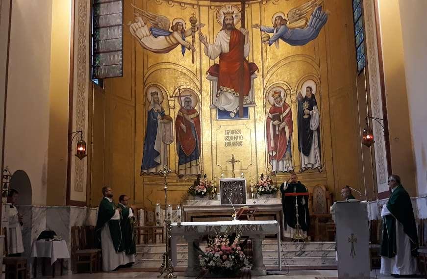 4 Jezusa/, ale mieszkała w ubogim domu i była biedna i podobnie z Sybirakami. Przemierali z głodu i mrozu, ale na ustawach była modlitwa i Polska! W trakcie mszy św. w kościele pw.