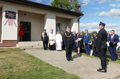 Uroczystości jubileuszowe rozpoczęły sie od mszy św. w intencji zmarłych druhów strażaków.