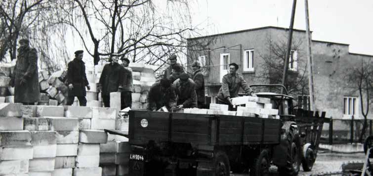 Warto przypomnieć wyróżniających się druhów: BOCZKOWSKI ZYGMUNT, ZAWALSKI MIECZYSŁAW, JAN POTERUCHA, ADAMCZUK ROMAN, PIETNOW- SKI STANISŁAW, GRENIUK ANTONI, MĄCZKA JÓZEF, ORZECHOWSKI ADAM, SZWED