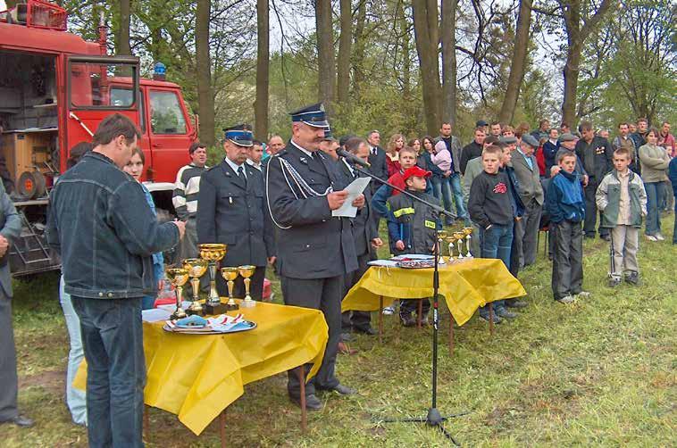 Andrzej Silezin - komendant PSP w Zamościu. 8.05.2005 r. Świdniki.