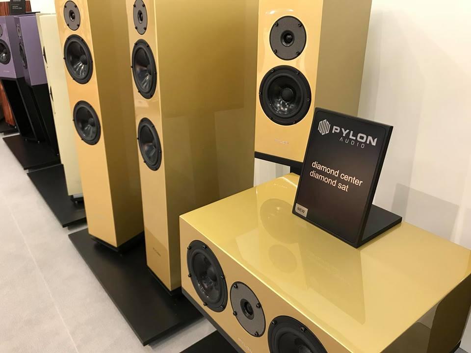 Niemiecki magazyn HiFi-Journal.
